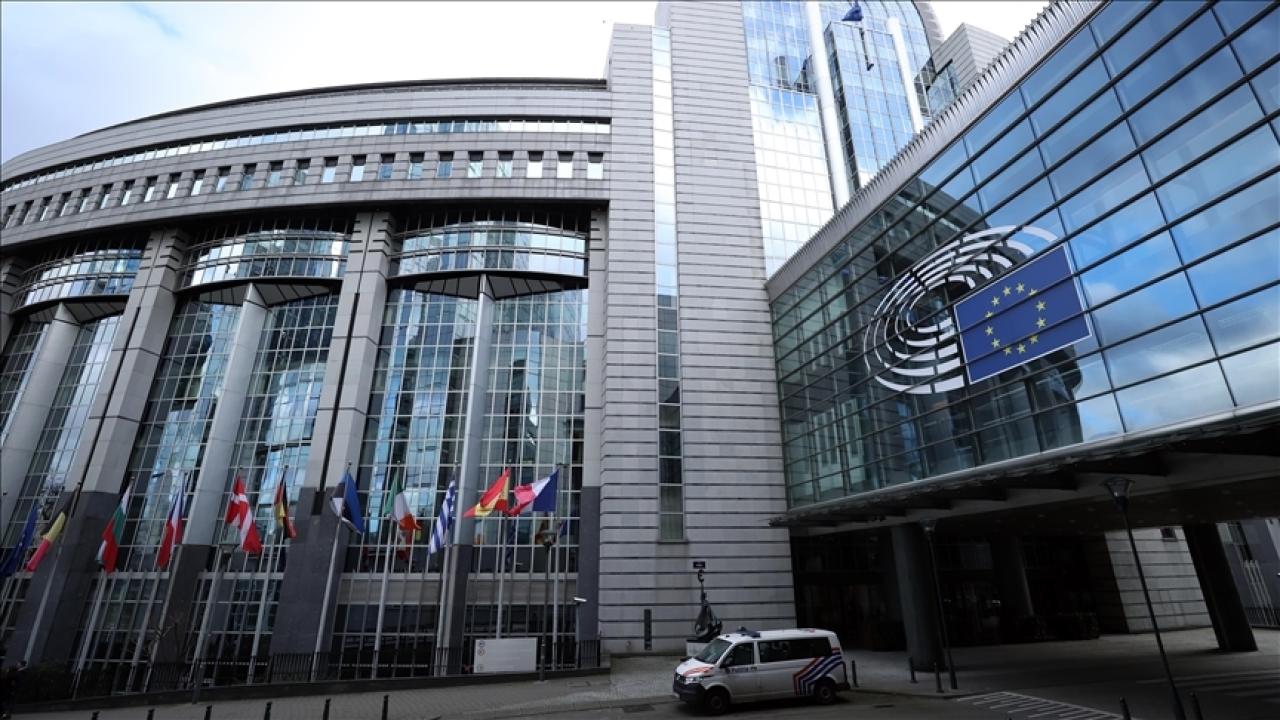 Avrupa Birliği, Ukrayna'ya destek ve Rusya'ya yaptırımda anlaştı