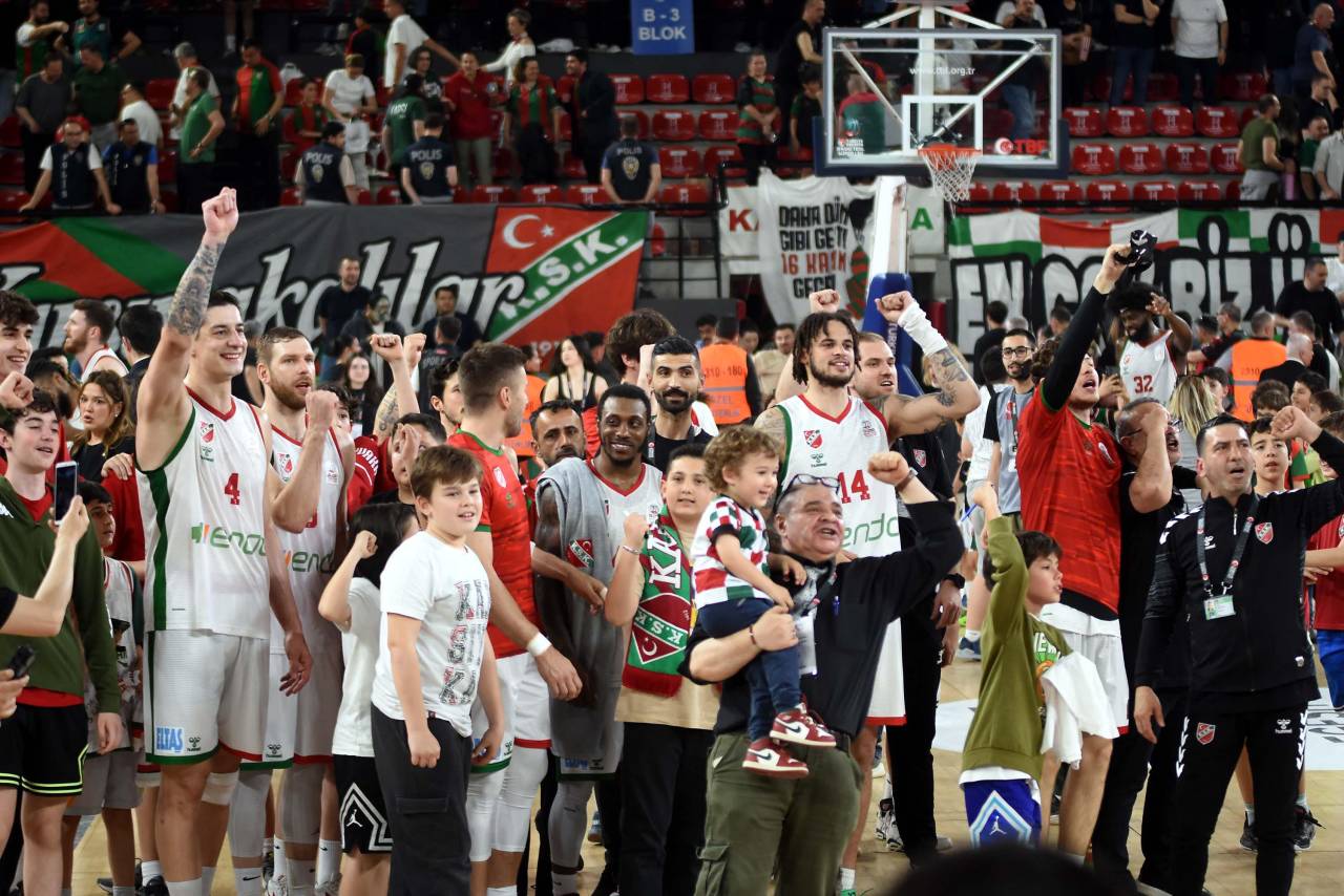 Karşıyaka 2 maça kaldı
